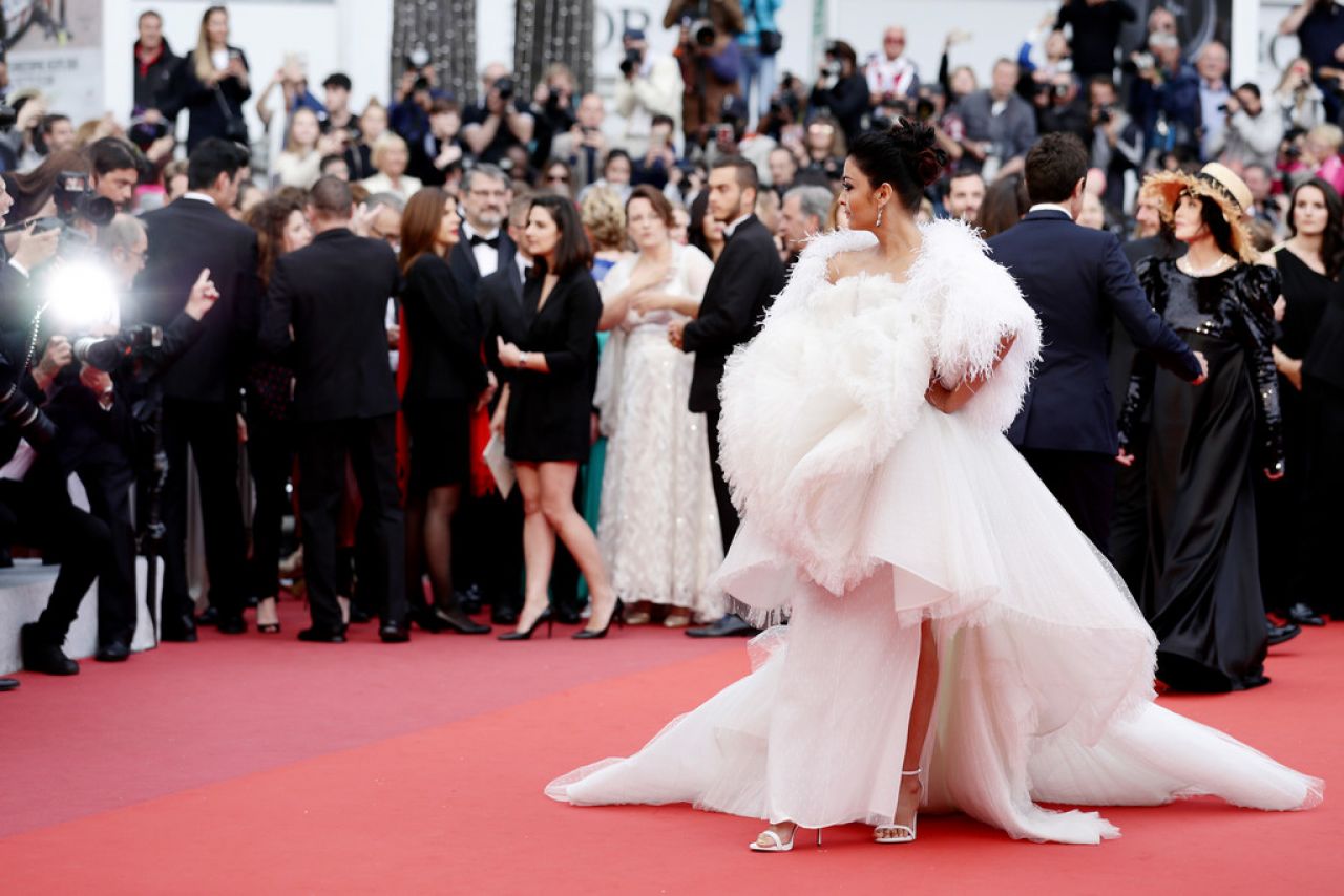 Aishwarya Rai at La Belle Epoque Red Carpet the 72nd Cannes Film Festival10